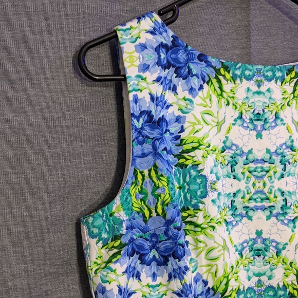 Floral Print Short Dress - Picture 5 of 6